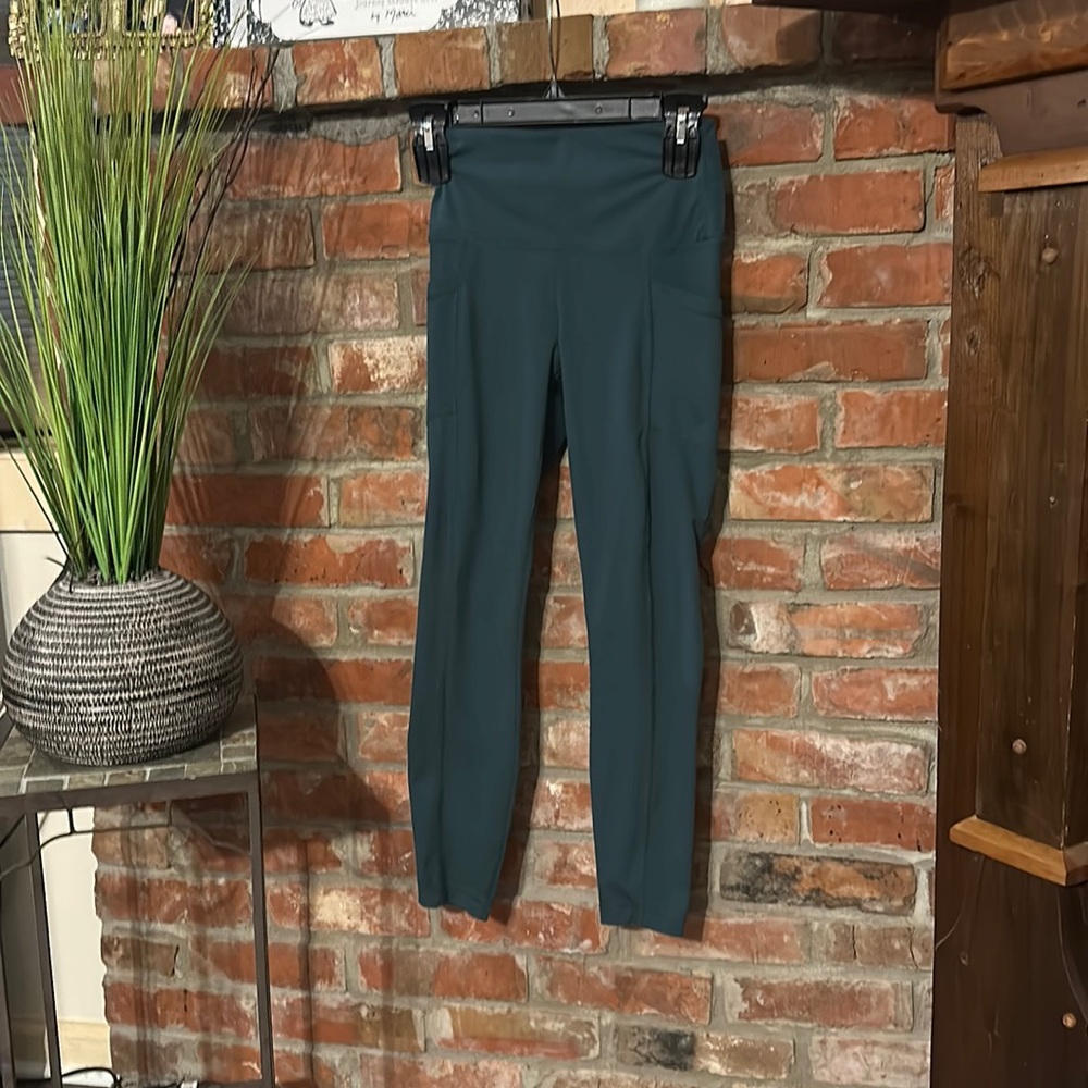 2 pairs of leggings great condition YOU CAN BUY INDIVIDUALLY